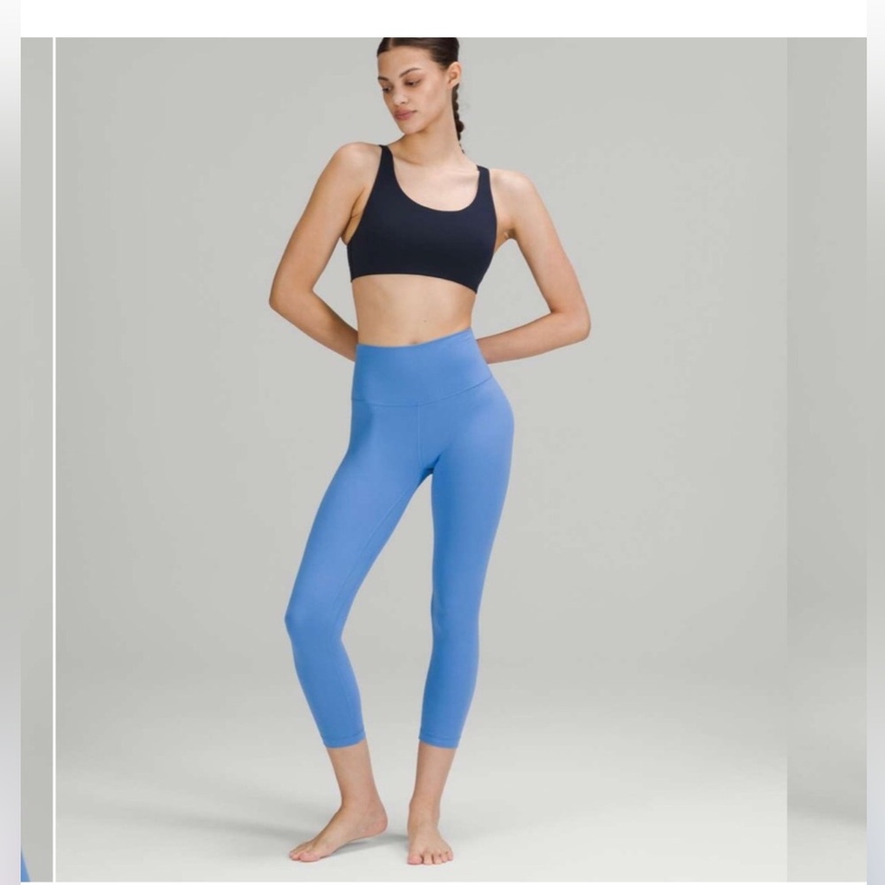 🌼LULULEM🍋N Align High-Rise Crop 23" Blue Nile Size 8